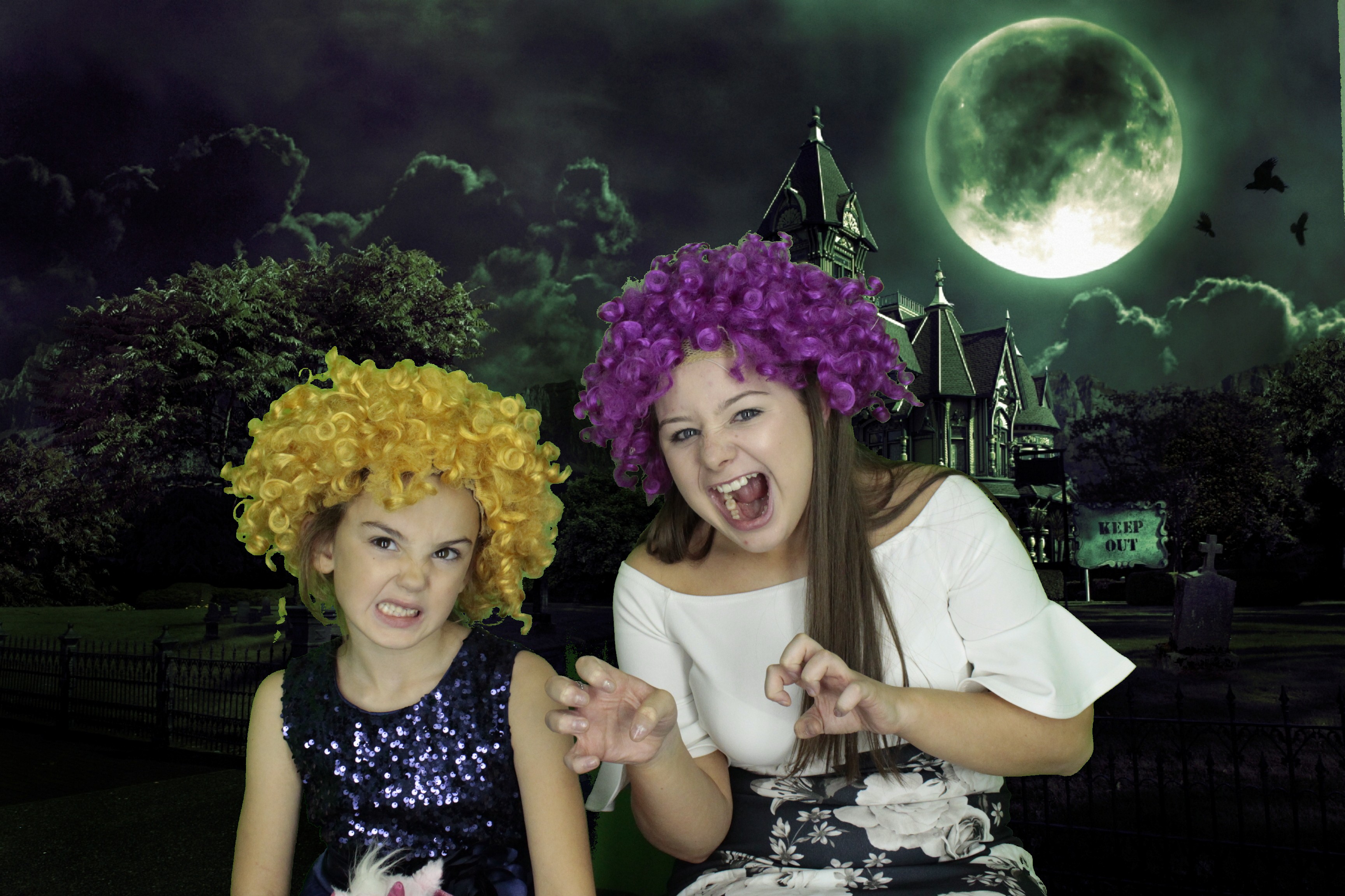 Hazel & Luke's Wedding | View more photos from the event at gallery.myphotoboothexperience.co.uk/u/MyPhotoBoothExperienceLtd/Hazel-Lukes-Wedding